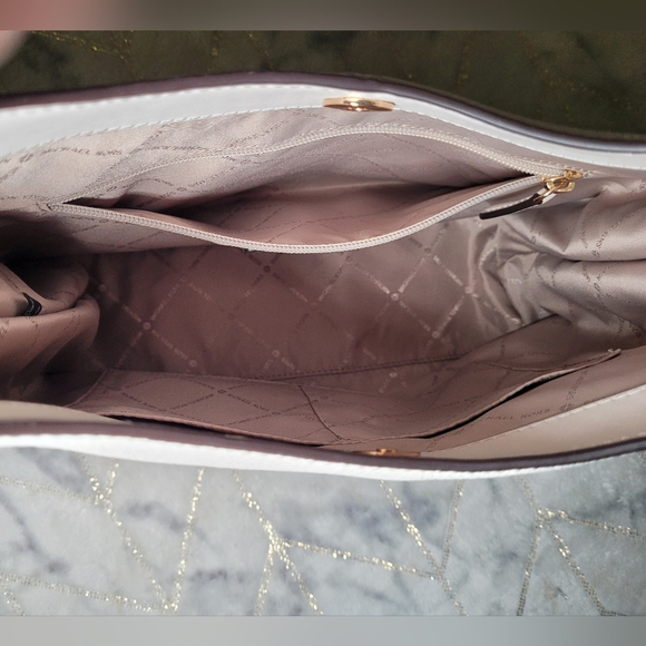 Michael Kors leather Saffoano Pebble Satchel Large Slouchy Shoulder Bag; “Joan” - Picture 6 of 6